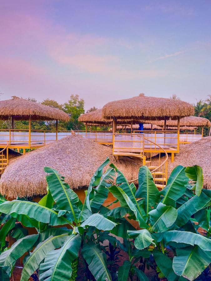 One At Goa Hotel คานาโคนา ภายนอก รูปภาพ