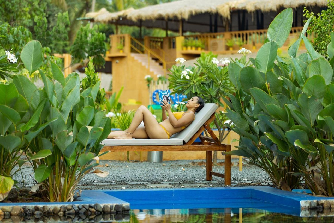 One At Goa Hotel คานาโคนา ภายนอก รูปภาพ